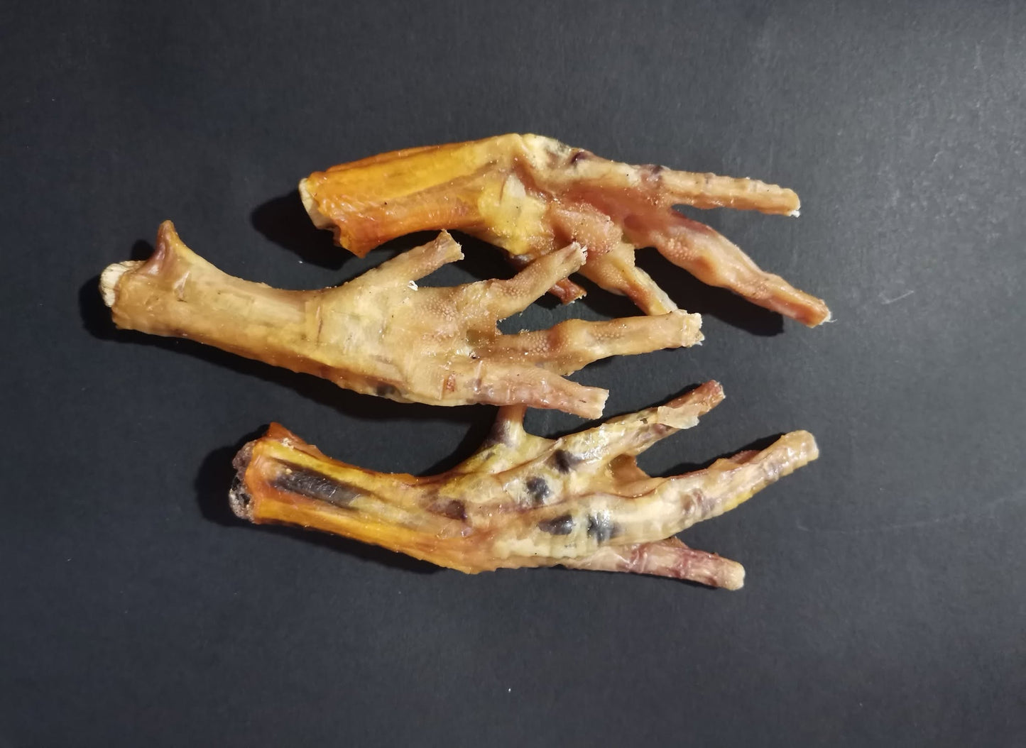 Patitas de pollo deshidratados